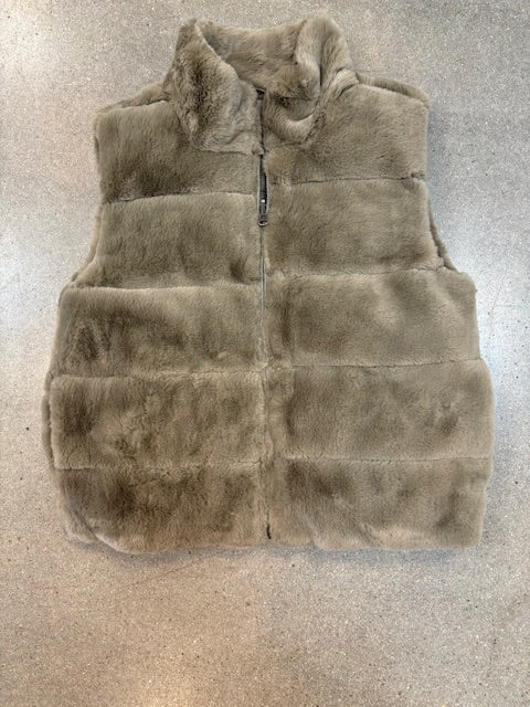 Dylan - Reversible Seamed Faux Fur Vest / Vintage Olive