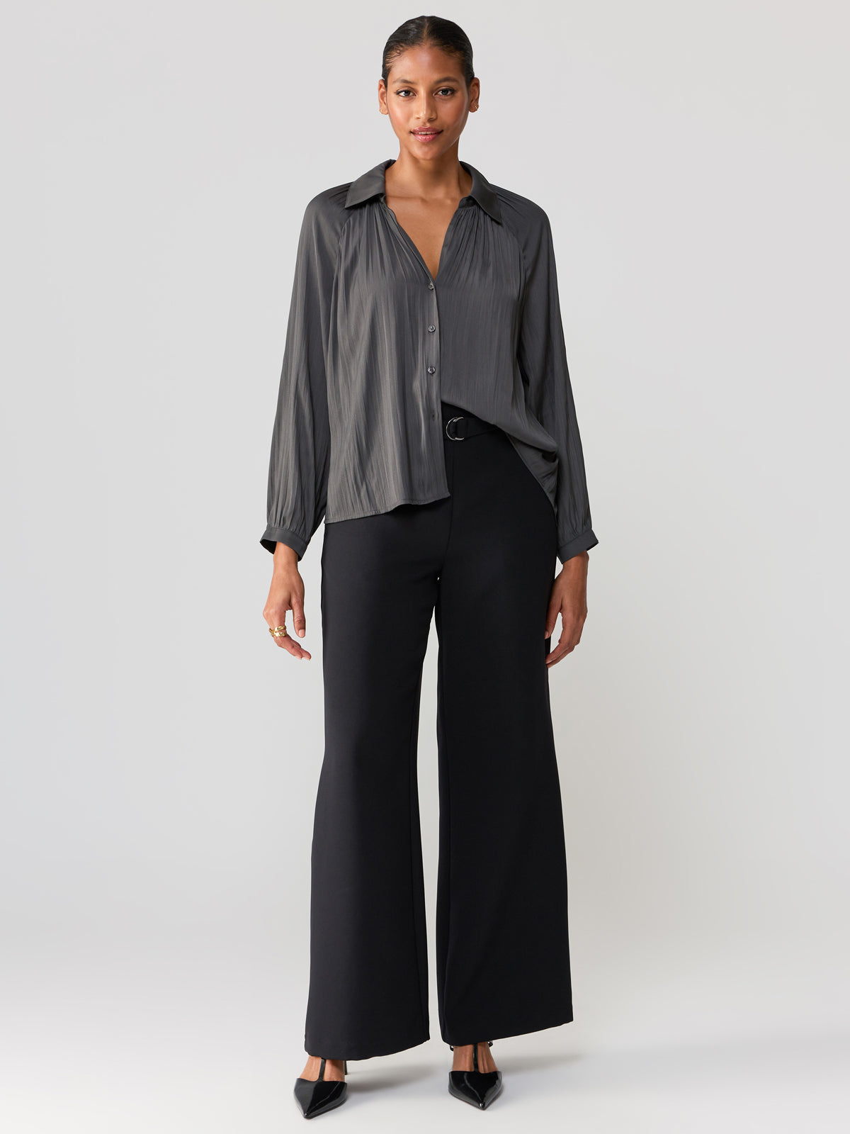 Sanctuary - Casually Cute Sateen Blouse / Mineral