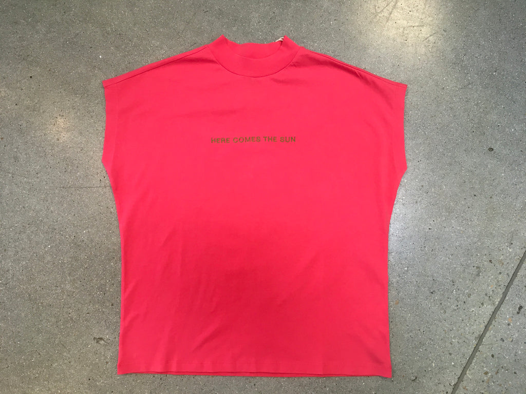 Thinking Mu - Here Comes The Sun T-Shirt / Pink Volta