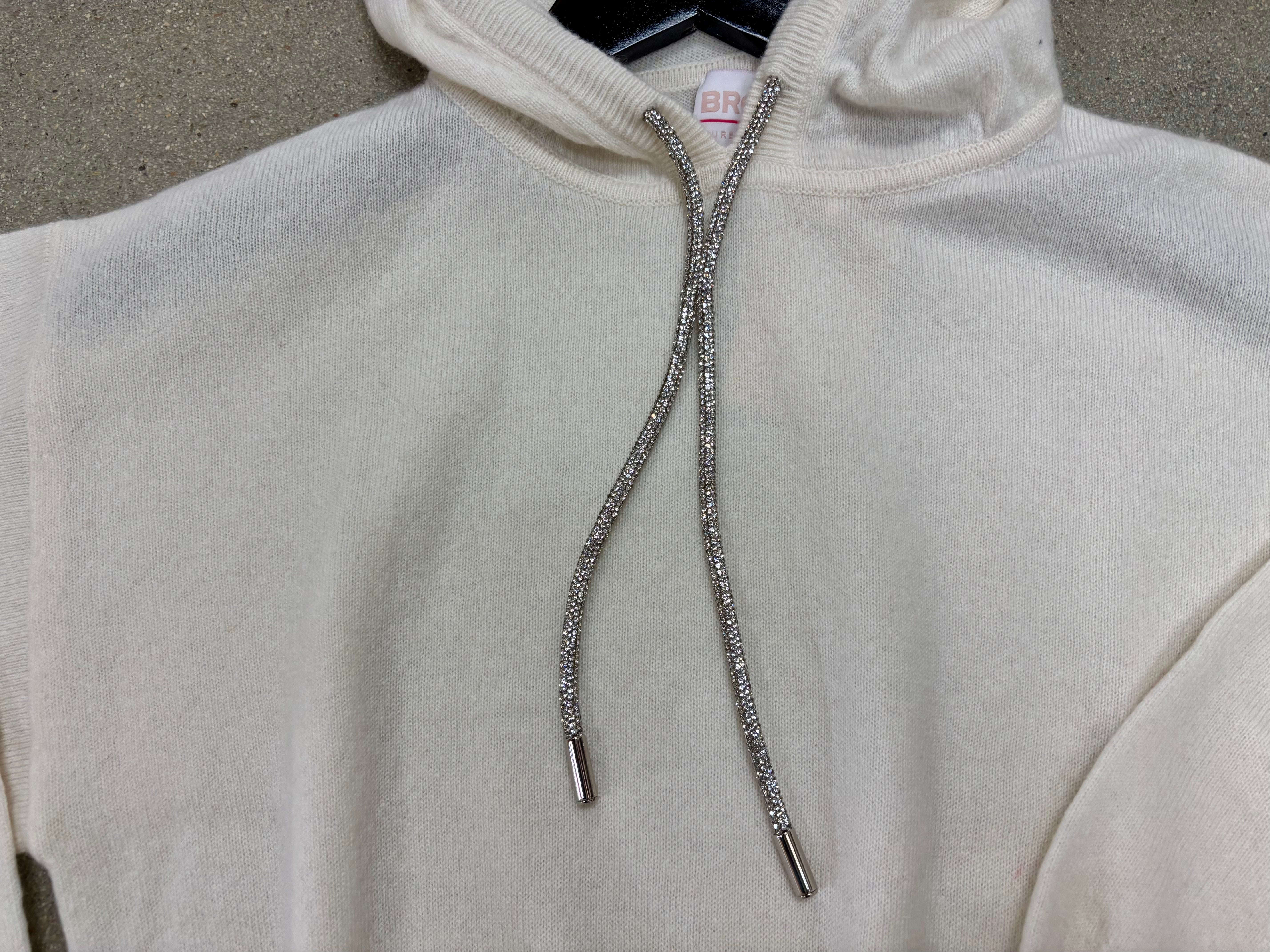 Brodie - Hillary Cashmere Hoodie / Organic White
