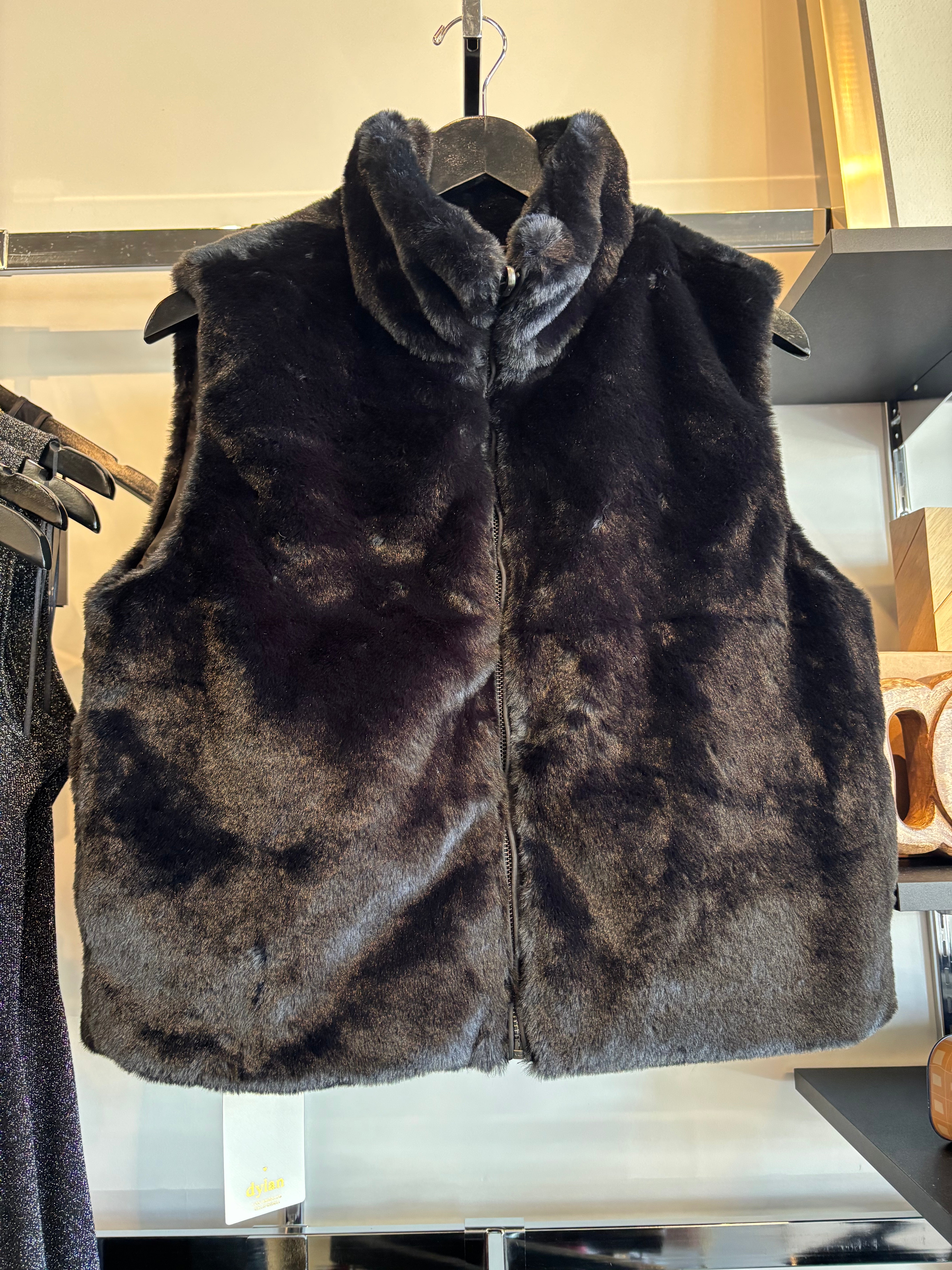 Dylan - Classic Faux Fur Vest / Black
