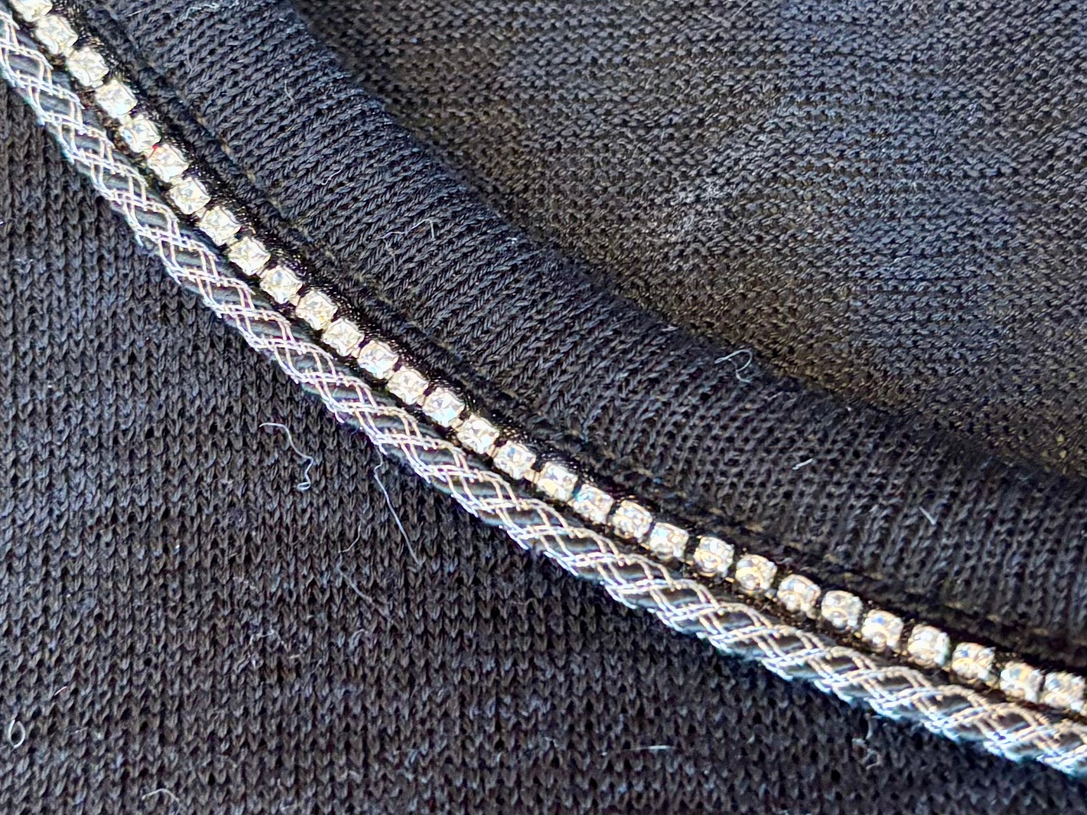 Dylan - Long Sleeve Harlow Crewneck Top / Black