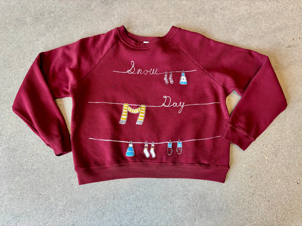 Daydreamer - Snow Day Raglan Sweatshirt / Dark Cherry