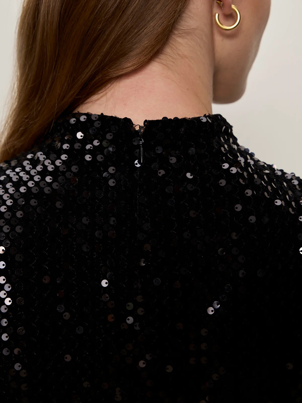 Sanctuary - Funnel Neck Sequin Top / Black