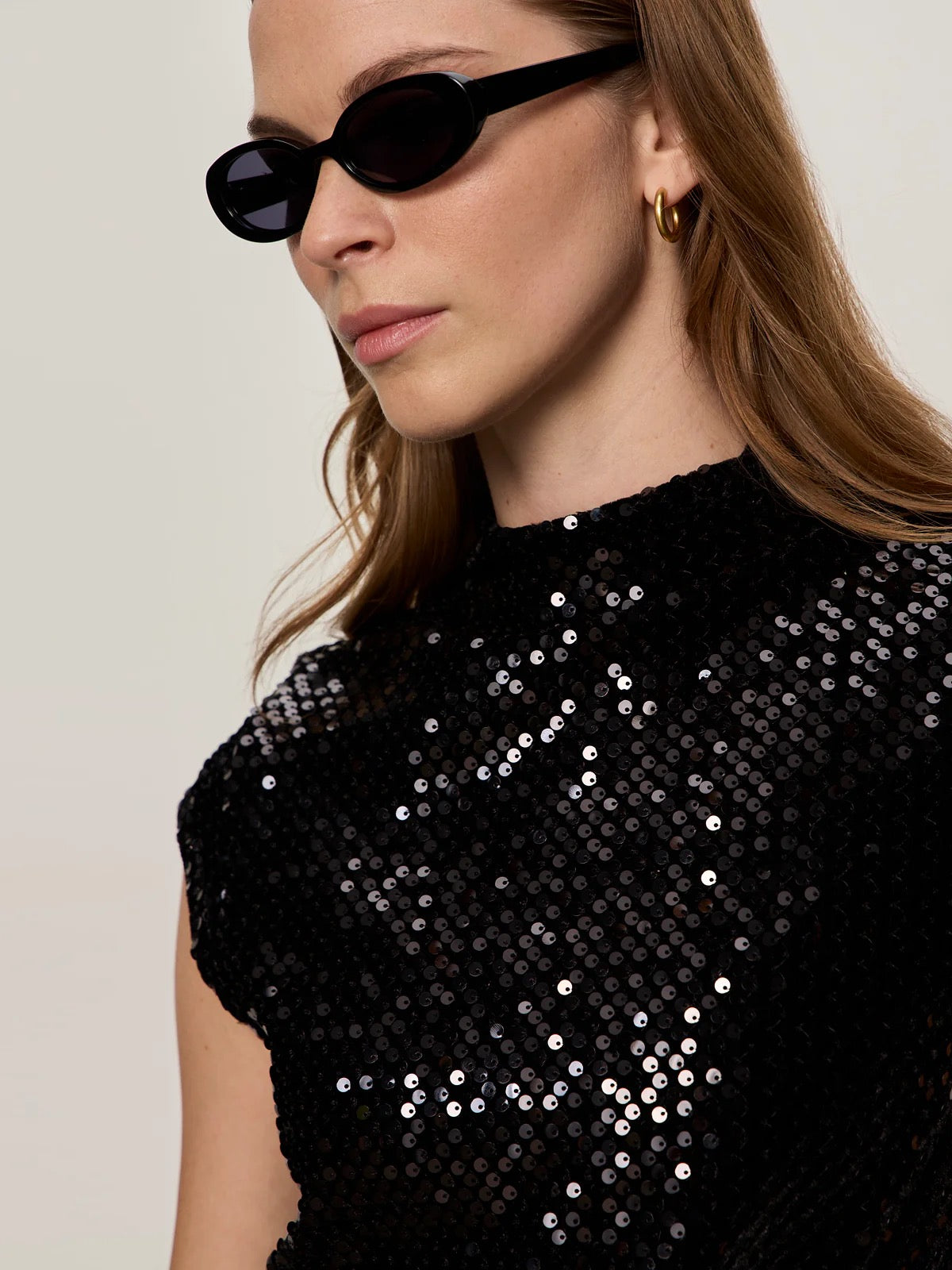 Sanctuary - Funnel Neck Sequin Top / Black