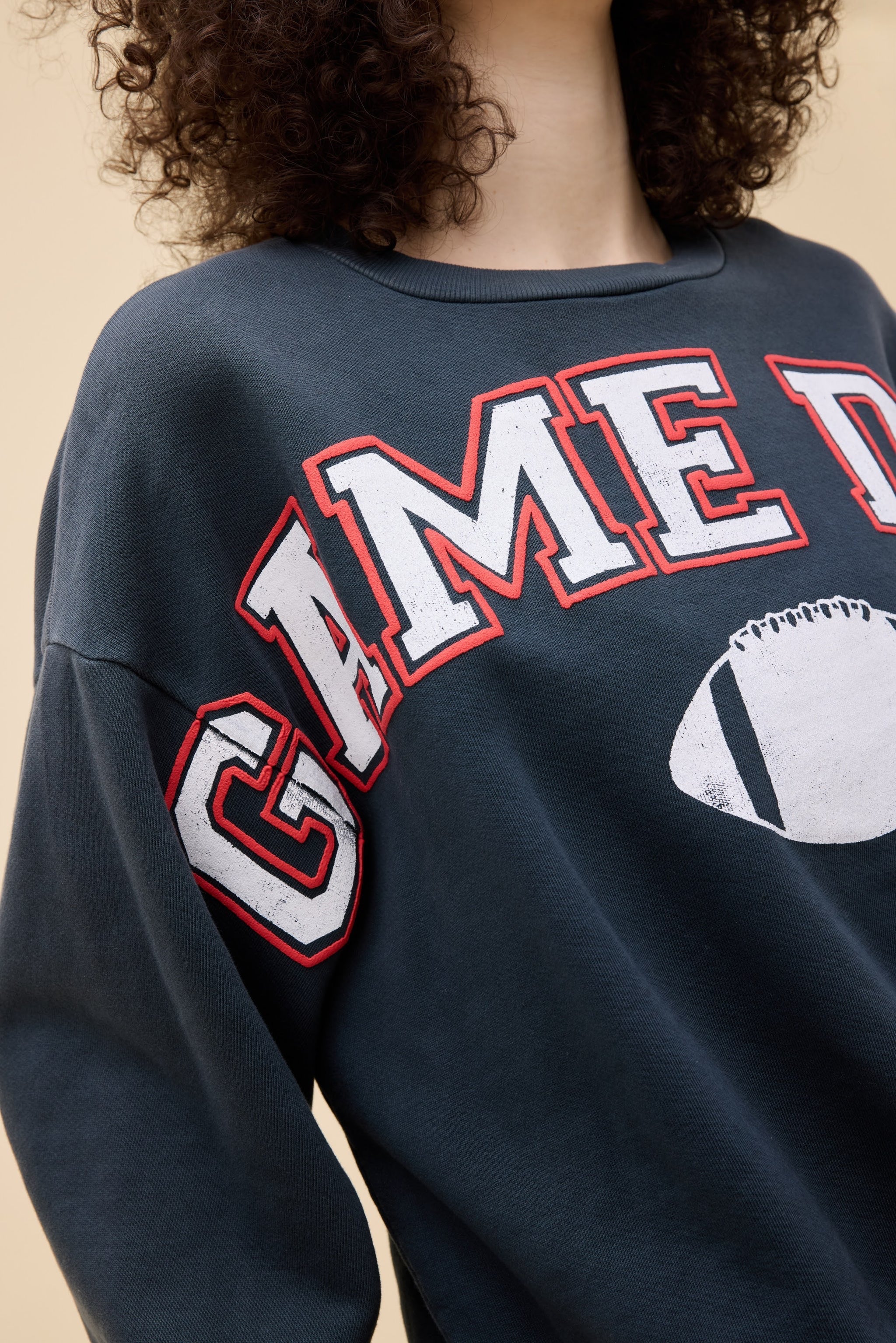 Daydreamer - Game Day Sweatshirt / Vintage Black