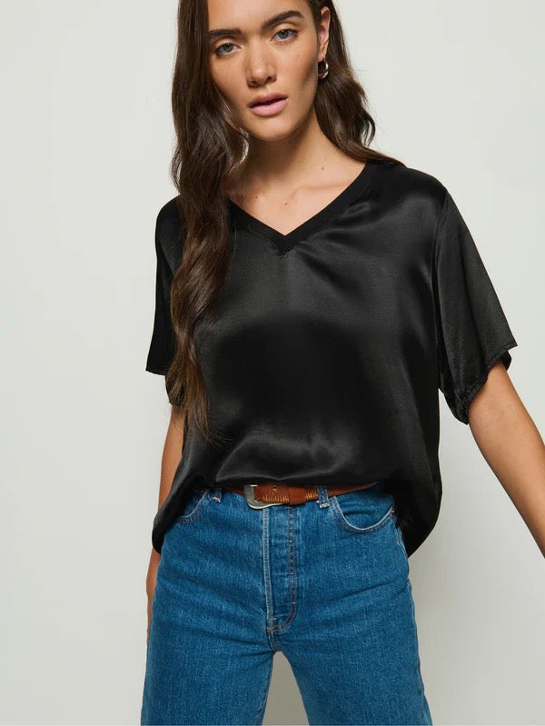 Nation - June Sateen V-Neck / Black