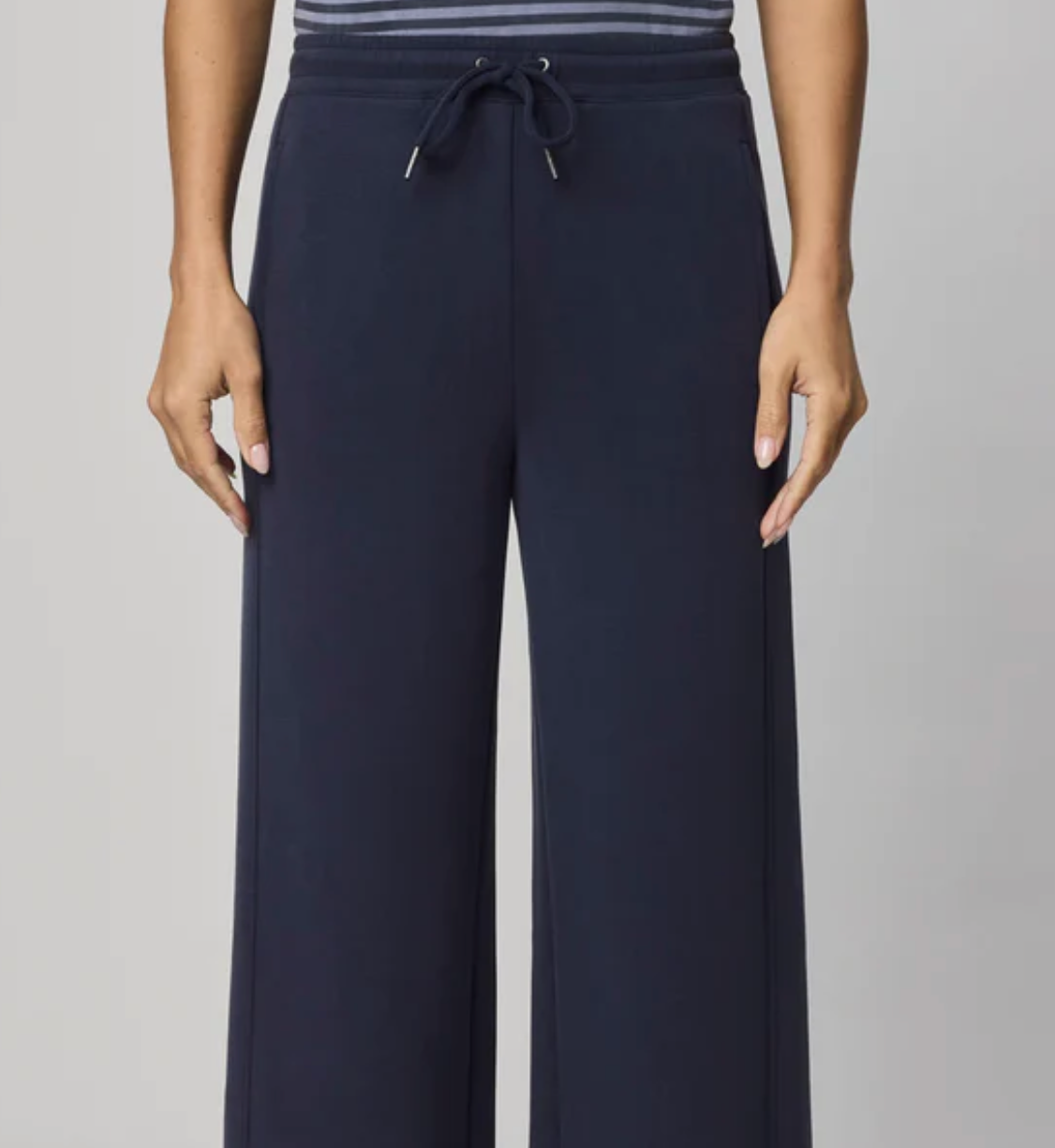 Splendid - Scubasoft Wide Leg Pant / Navy
