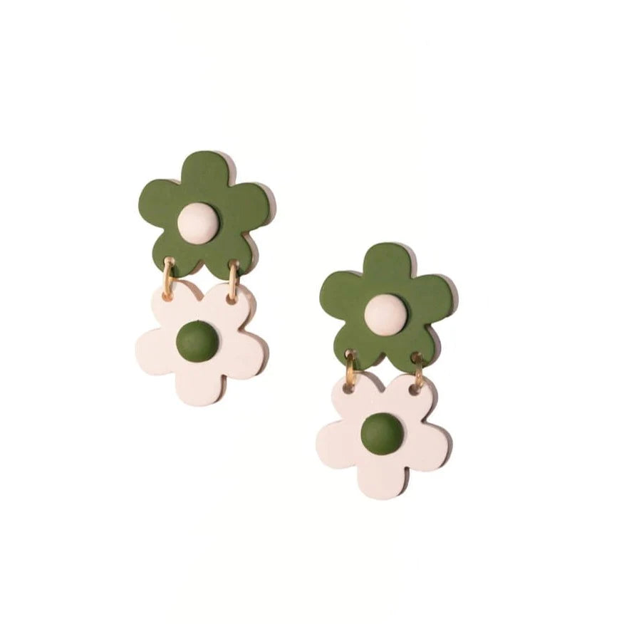 Sunshine Tienda - Stacked Verde Flower Earrings