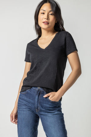 Lilla P - V-Neck Short Sleeve Back Seam Tee